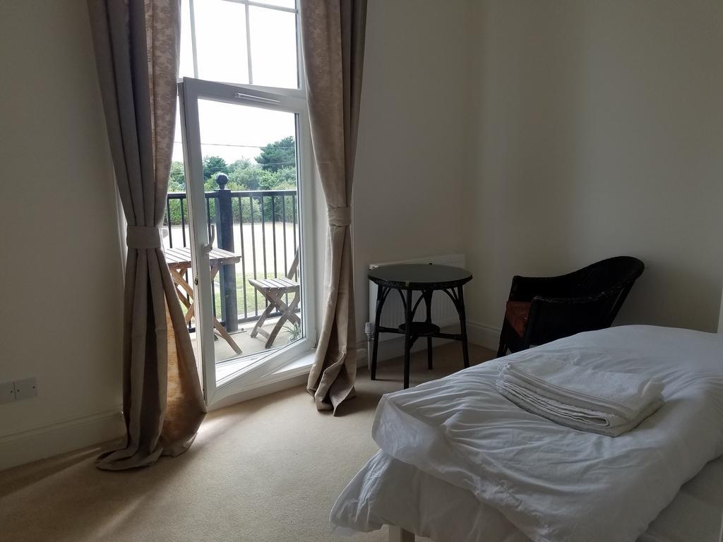 Апартаменты Grand Norfolk Мандесли